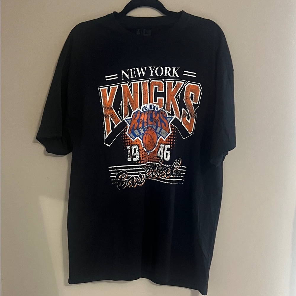 New York Knicks Authentic Tee